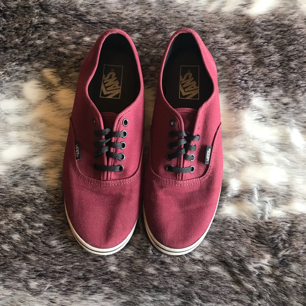SOLD Maroon Vans - Picture 3 of 6